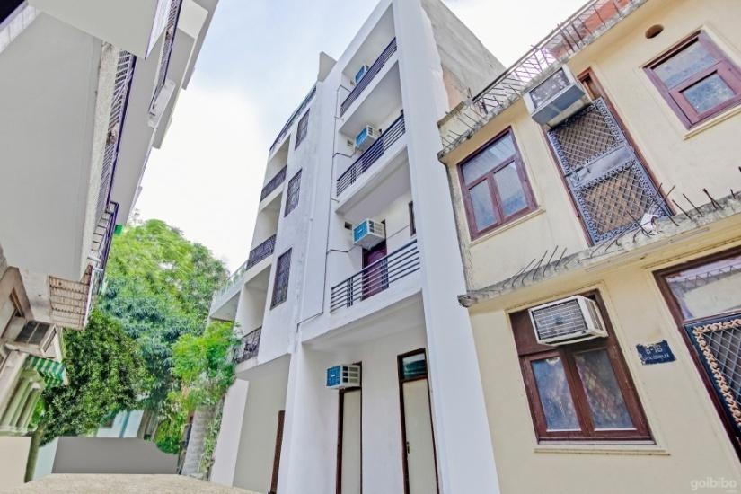 B-17, Kasturba Niketan, Lajpat Nagar -2, Delhi-Rent Abode